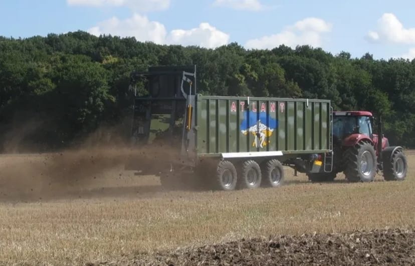 Універсальний здвижний причеп ТЗП-39 Атлант - Зерновоз