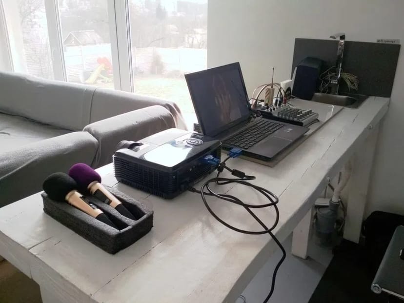 Колонка на акумуляторі JBL Partybox