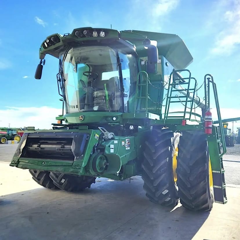 Зернозбиральні комбайни (з екіпажем)