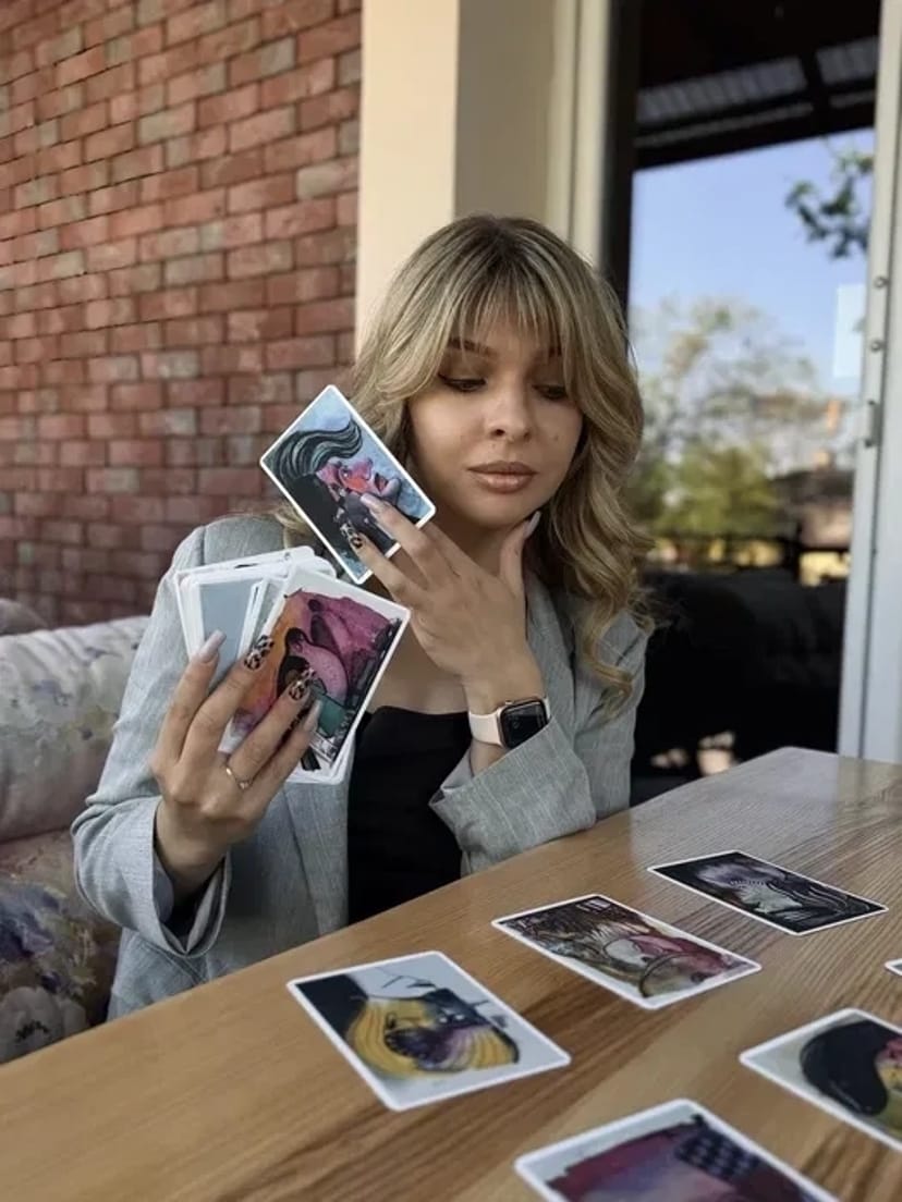 Психолог. Сексолог. Арт-терапевт. Твій безпечний простір.