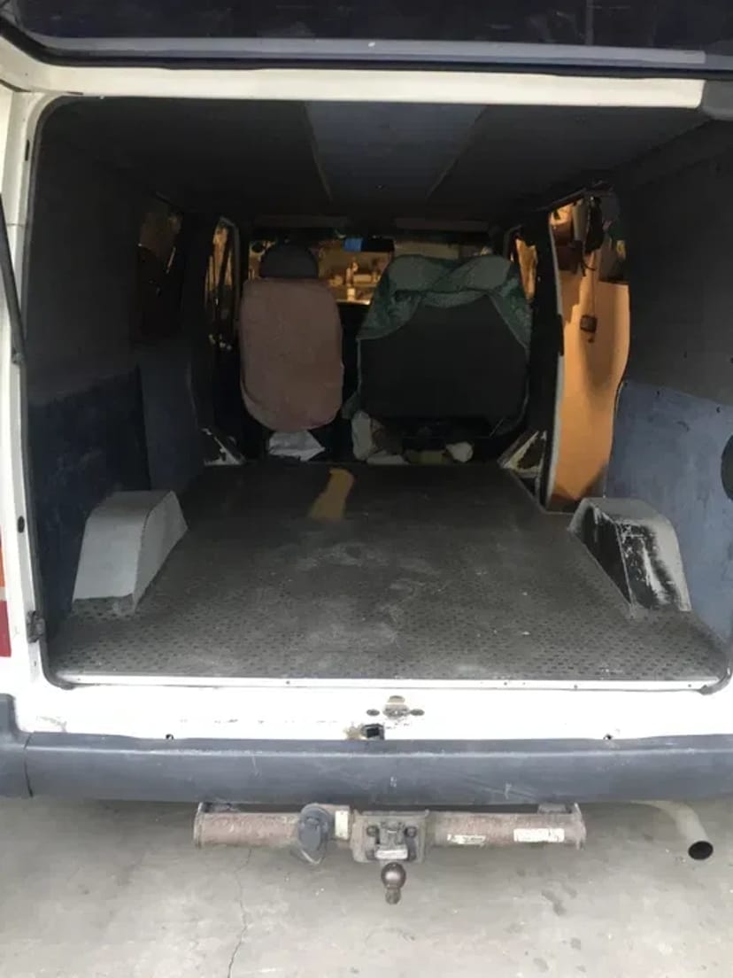 Грузове таксі для переїздів, доставки та перевезення вантажів