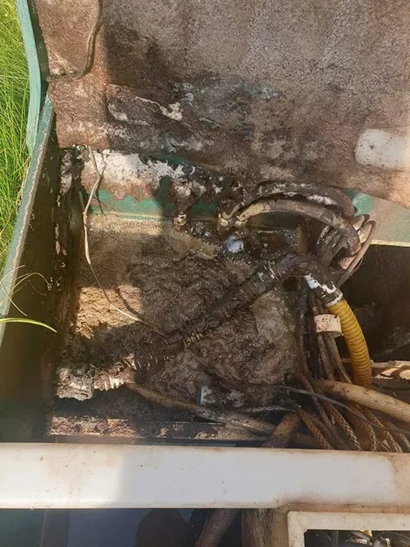 Ручне ЧИЩЕННЯ ЗЛИВНИХ ЯМ чищення вигрібних ям