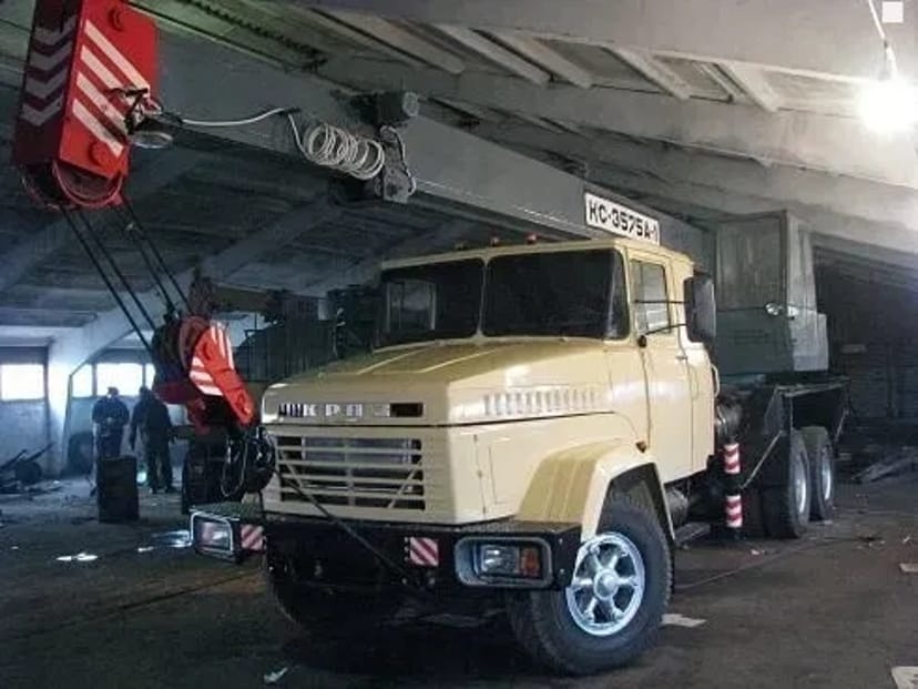 Туфелька (бадя) лійка для бетону