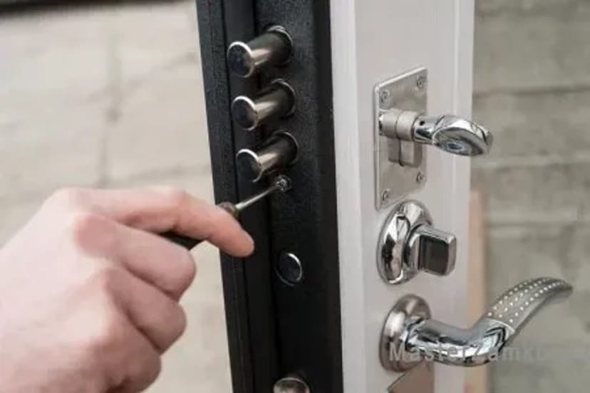 Замена, установка, ремонт замков Днепр