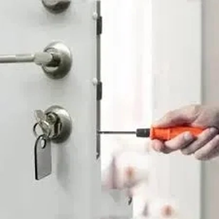 Замена, установка, ремонт замков Днепр