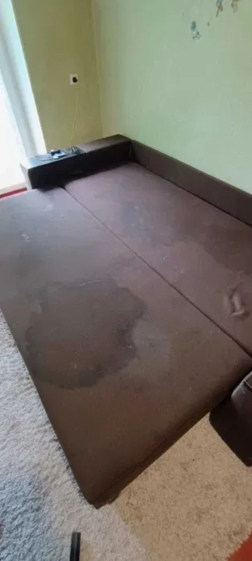 Хімчистка диванів, матрасів, ковроліну на дому