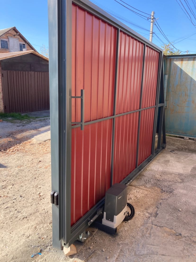 Монтаж Автоматики для Відкотних та Розпашних Воріт