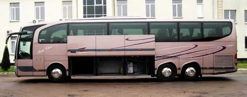 376 Автобус на весілля Mercedes на 50 місць