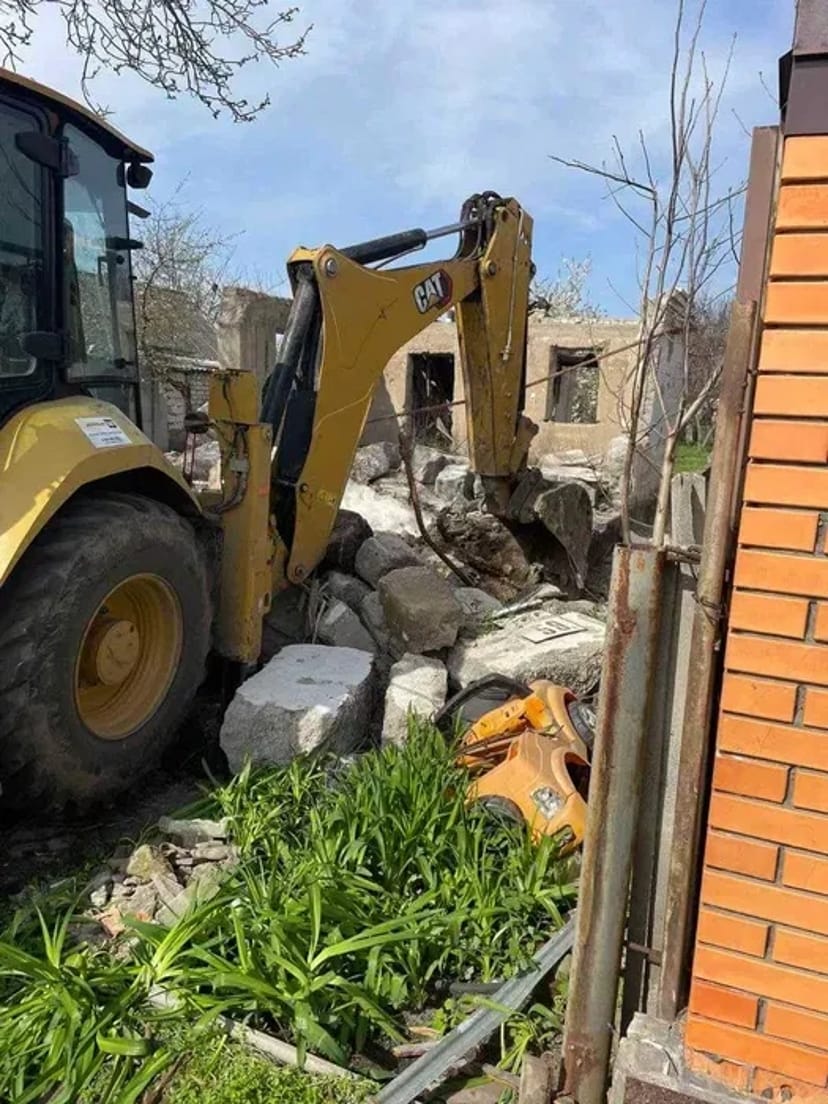 ПРИБИРАННЯ Територій від 200 грн сотка СПИЛ ДЕРЕВ, Розчищення ділянок