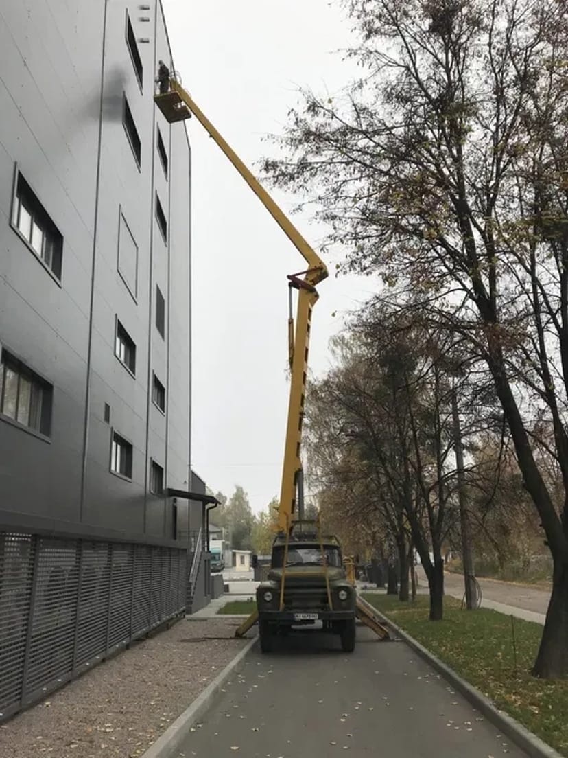 Автовишки 18, 22, 25 метрів