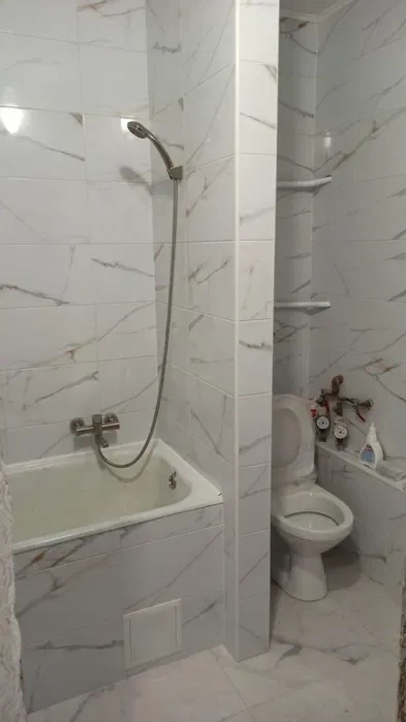 Ремонт квартир вкладання плитки з гарантією