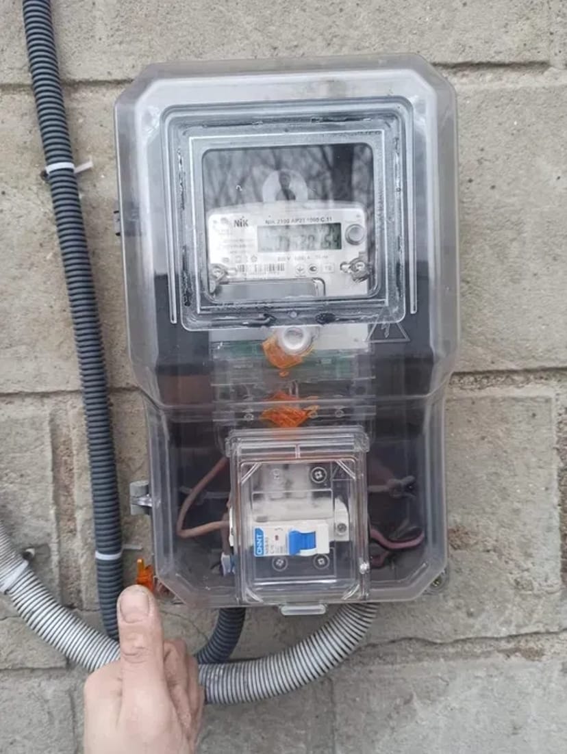 Електрик Кам'янське. Професіонал. Аварійний виклик 24/7, Послуги електромонтажу.