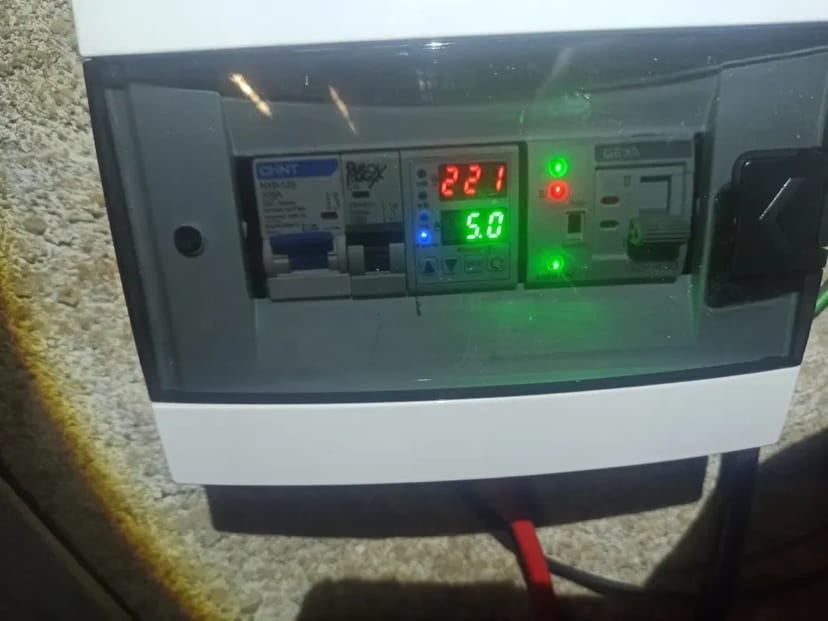 Електрик Кам'янське. Професіонал. Аварійний виклик 24/7, Послуги електромонтажу.