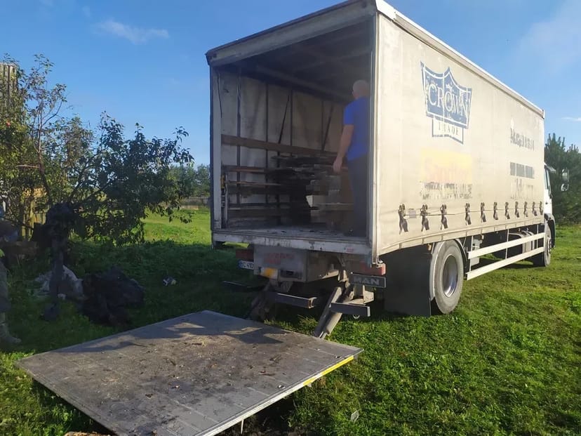 Перевезення вантажів 1-10т., гідроборт, рокла( від 30грн/км)