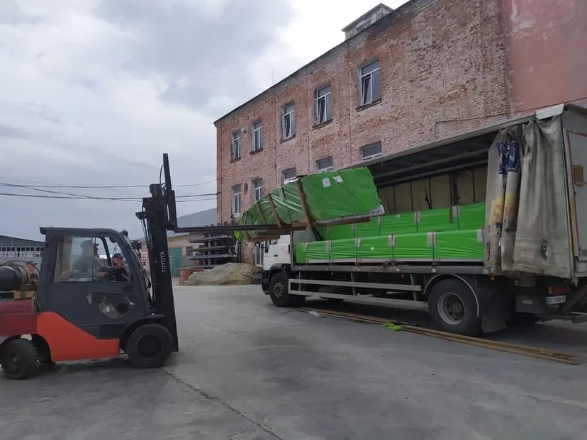 Перевезення вантажів 1-10т., гідроборт, рокла( від 30грн/км)