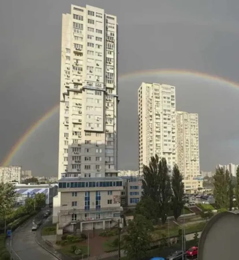 Паркінг, підземне паркомісце (Березняки ) Шумского 1в