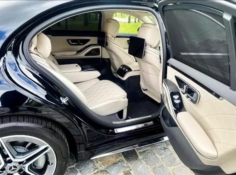 251 Авто на весілля Mercedes Benz W223 S560 AMG замовити