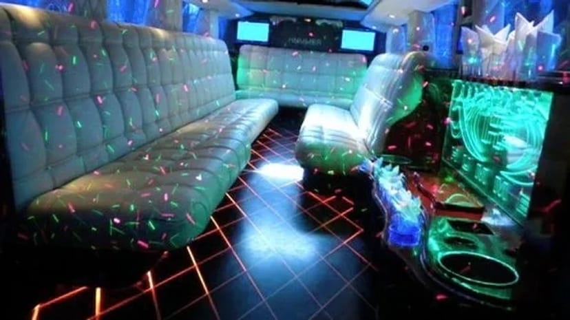 024 Лімузин на весілля Hummer H2 classic 