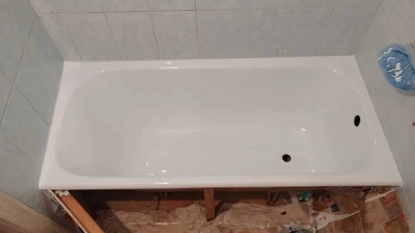 Реставрація ванн металевих, акрилових, чавунних та піддонів.