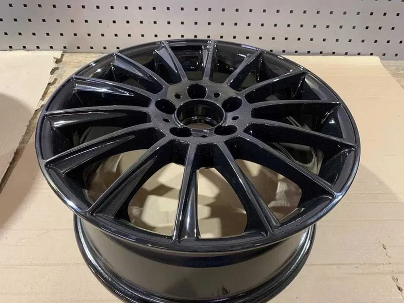 Порошкове фарбування. Фарбування автодеталей.