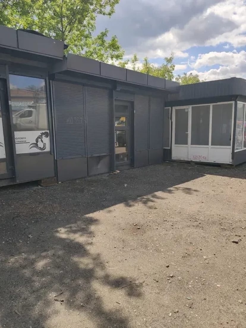 Офіси біля метро Академмістечко