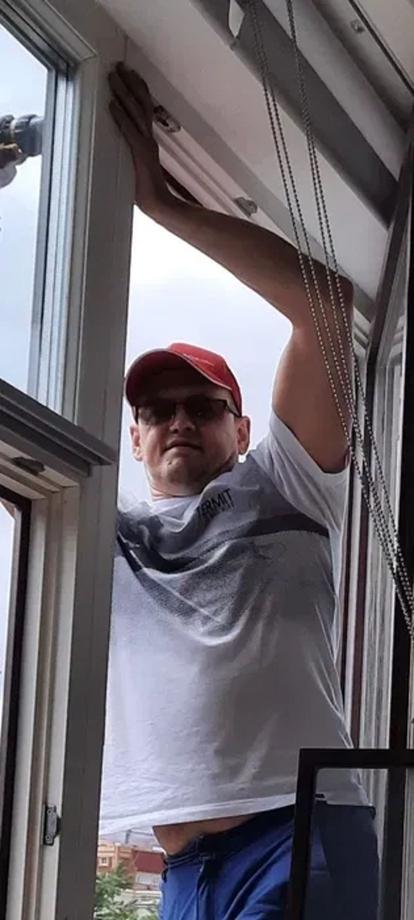 Ремонт вікон та дверей