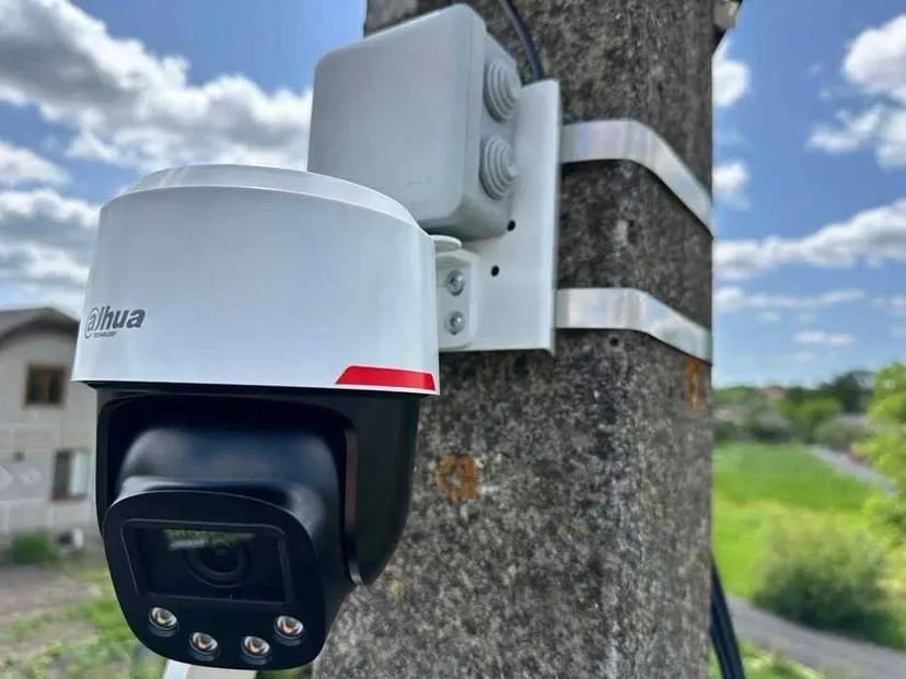 Встановлення камер відеонагляду. Монтаж охоронної сигналізації