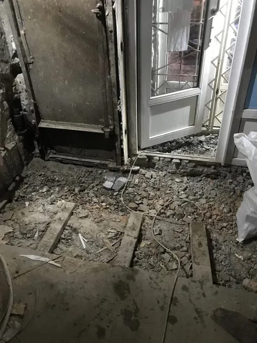 Демонтажні роботи, Демонтаж перегородок, Демонтаж стін, Демонтаж вікон