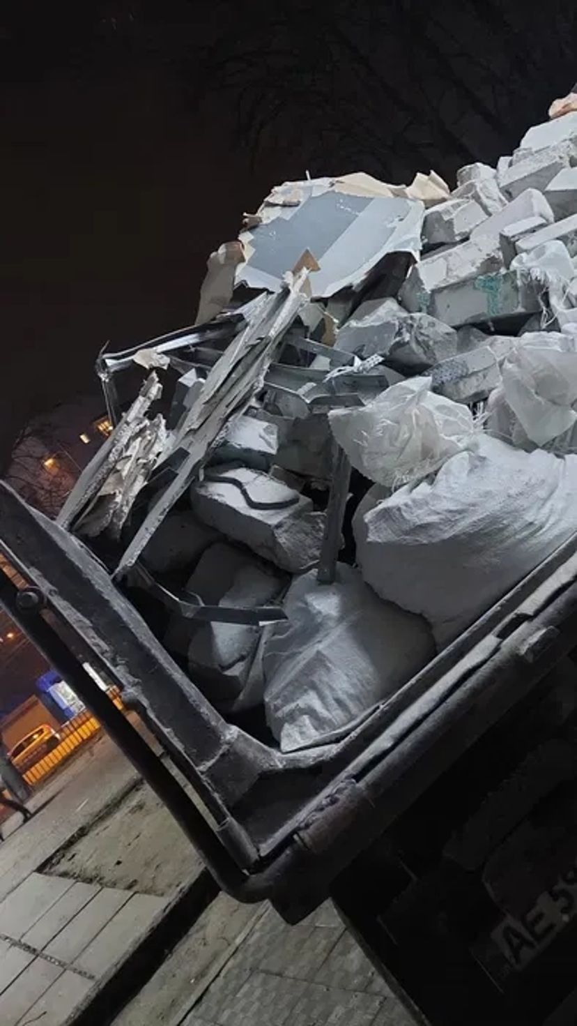 Демонтажні роботи, Демонтаж перегородок, Демонтаж стін, Демонтаж вікон