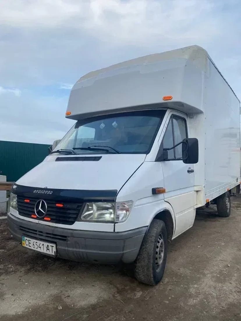 Вивіз мотлоху, старі меблі утилізуючи і будь-яке сміття