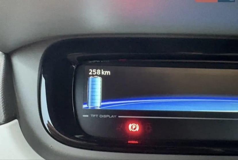Електромобіль Renault Zoe 40 кВт