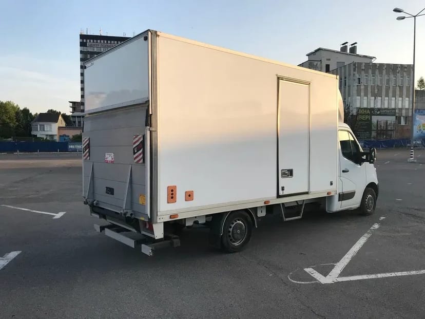Вантажні перевезення
