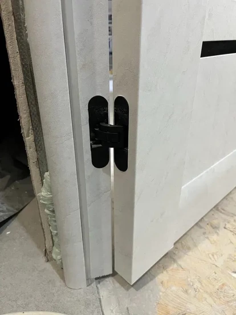 Професійне встановлення міжкімнатних дверей під ключ