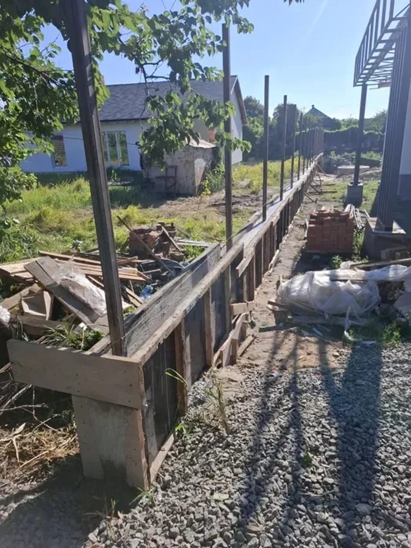 Бетонні роботи, фундаменти, стяжки, сваї