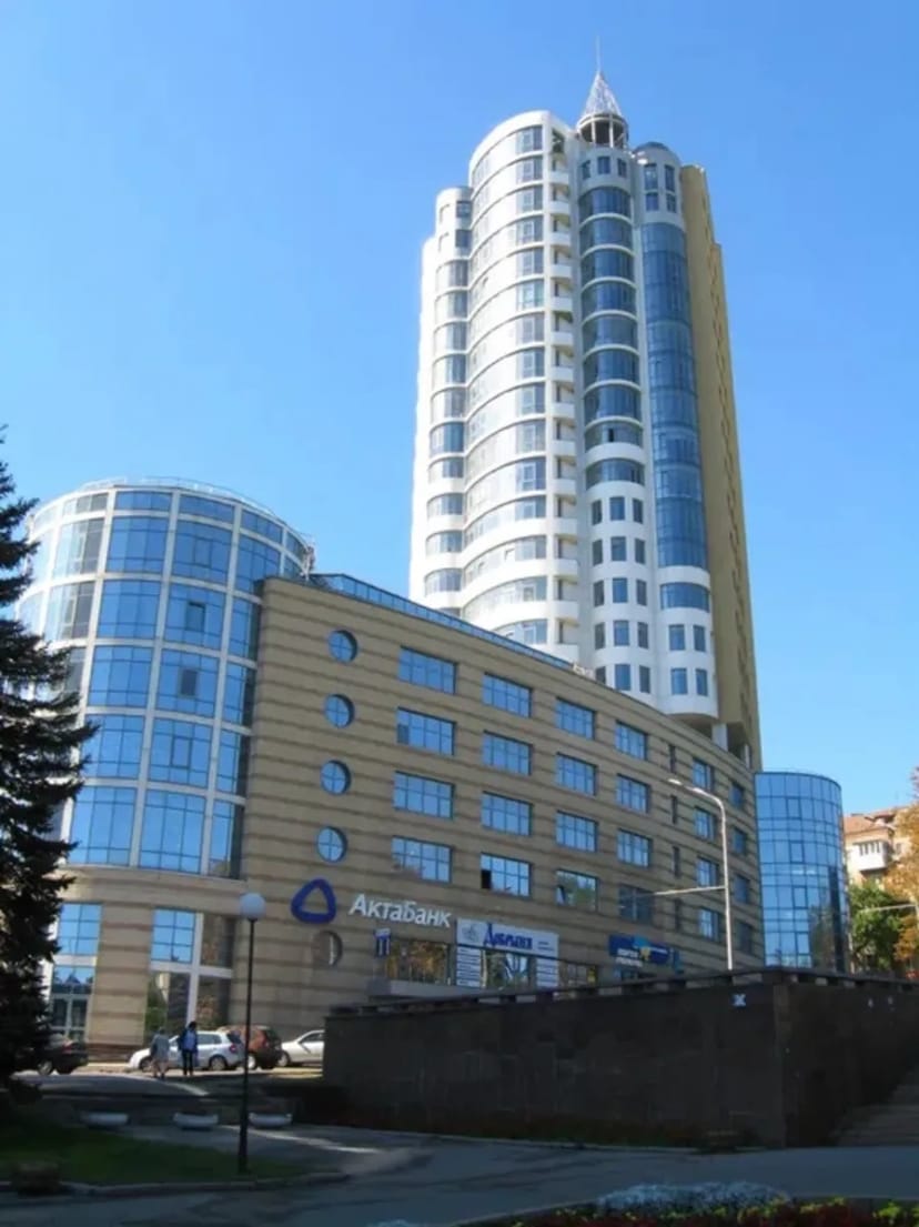 Паркомісце в ЖК «Магнат Панорама» (Нагірний)