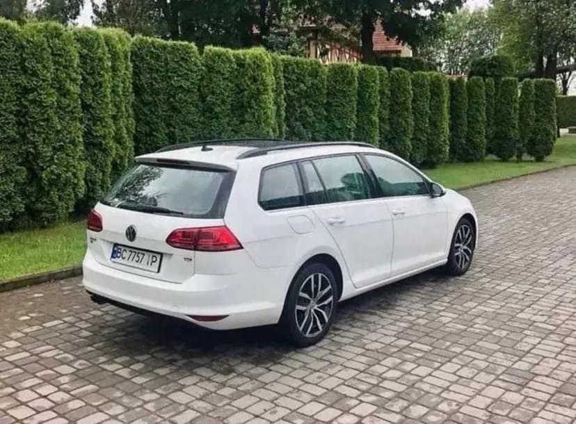Авто VW Golf 7 Variant