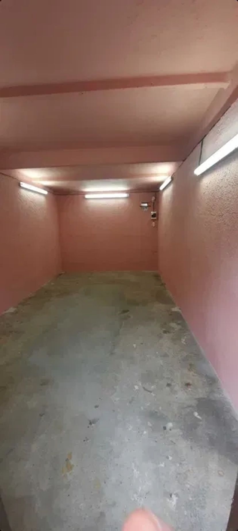 Гараж , парковка, стоянка