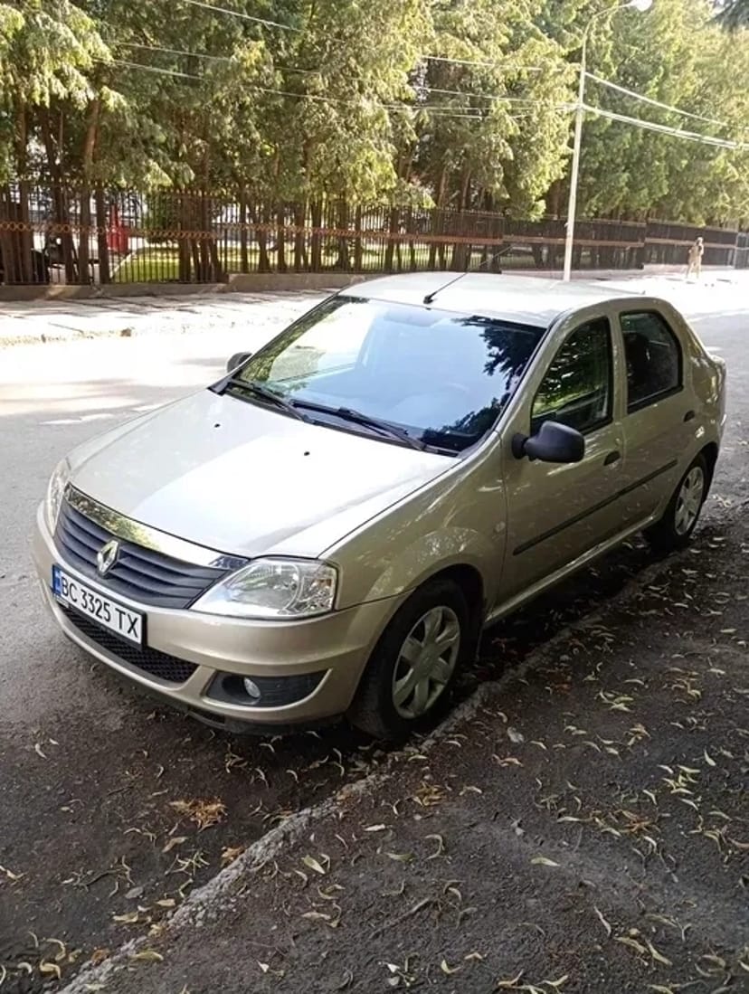 Авто Renault Logan 2012р.