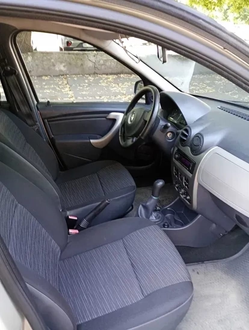 Авто Renault Logan 2012р.