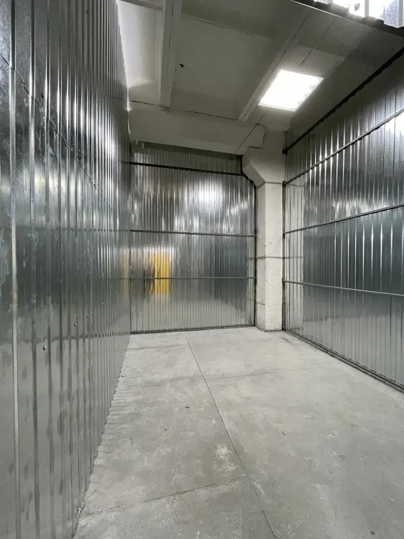 Склад,, міні-склад, бокс 12 м², невеликий склад на лівому березі Києва