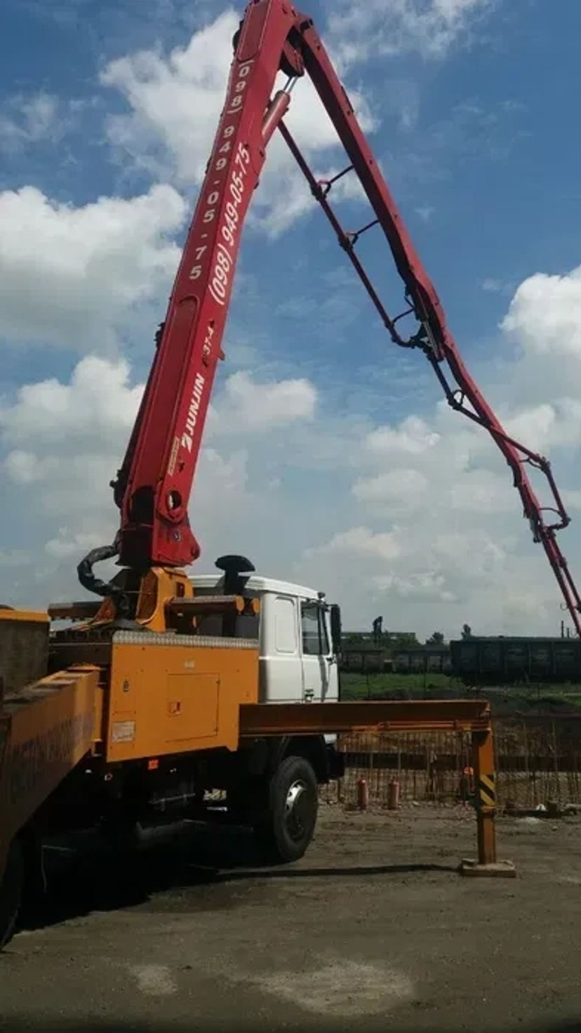Бетононасос40м, 37м, 28м