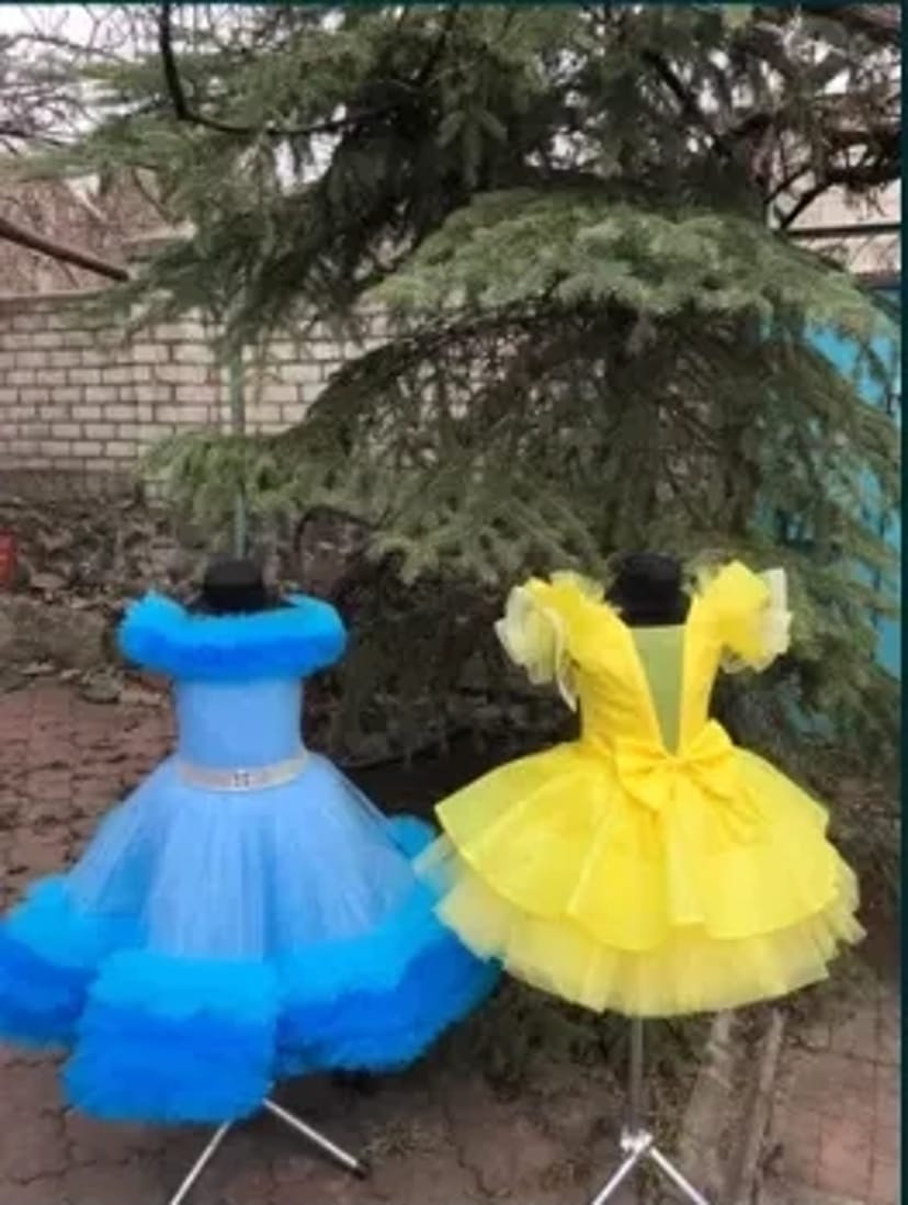 Святкові сукні, плаття