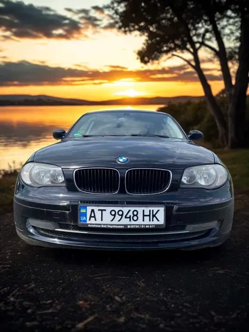 BMW 116 з бензиновим двигуном 1.6, механіка.