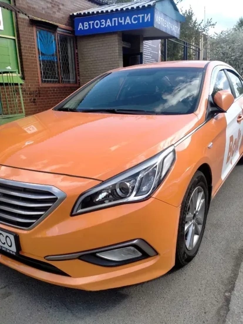 Автомобіль Хюндай Соната