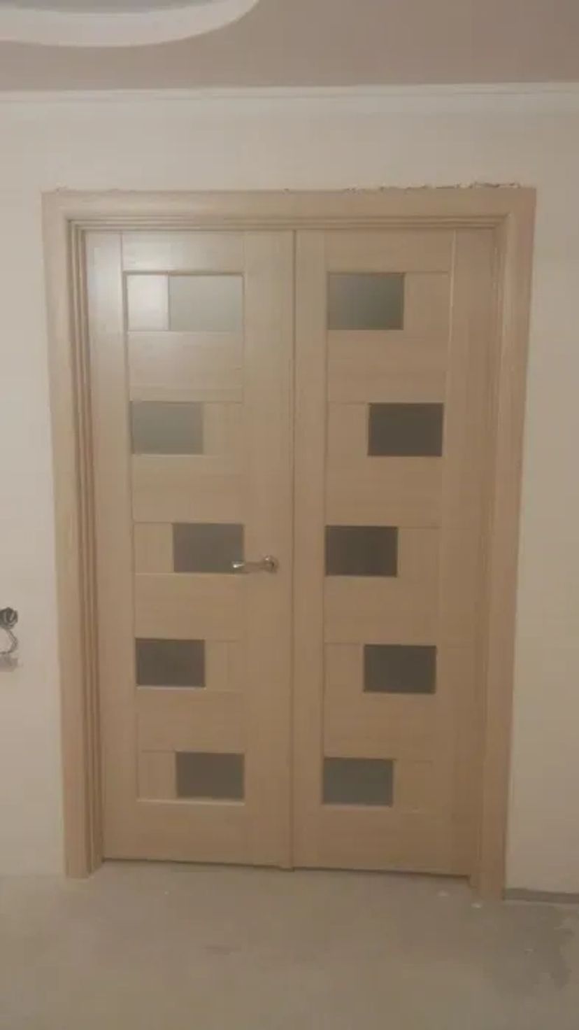 Монтаж, встановлення міжкімнатних, вхідних дверей.