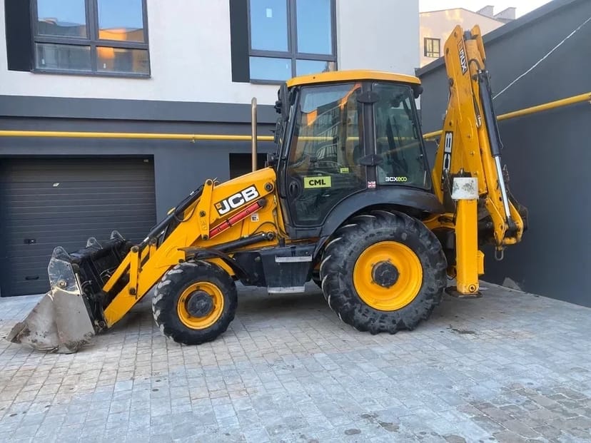 Екскаватор-навантажувача JCB 3CX