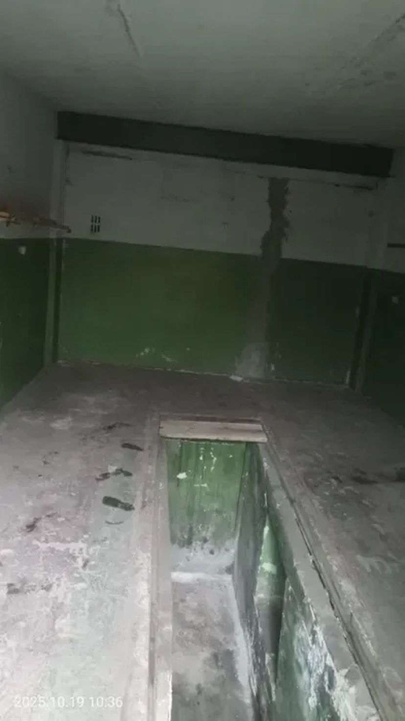 Рокувата сухий гараж можна під склад недорого на довгий термін.