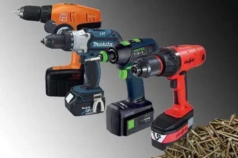 Перепакування та ремонт батарей електроінструменту, електротранспорту