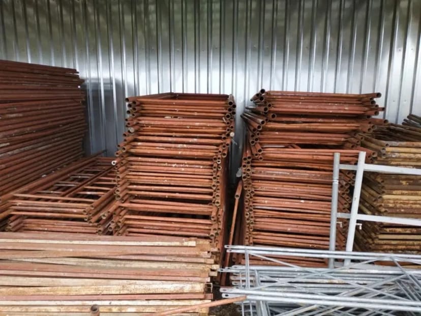 Надійне риштування / Будівельні ліса