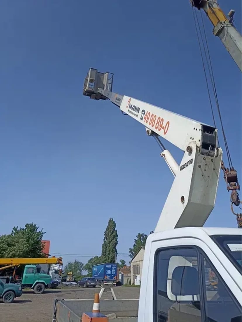 Ремонт автовишок, автопідйомників та маніпуляторів будь-якої складності.